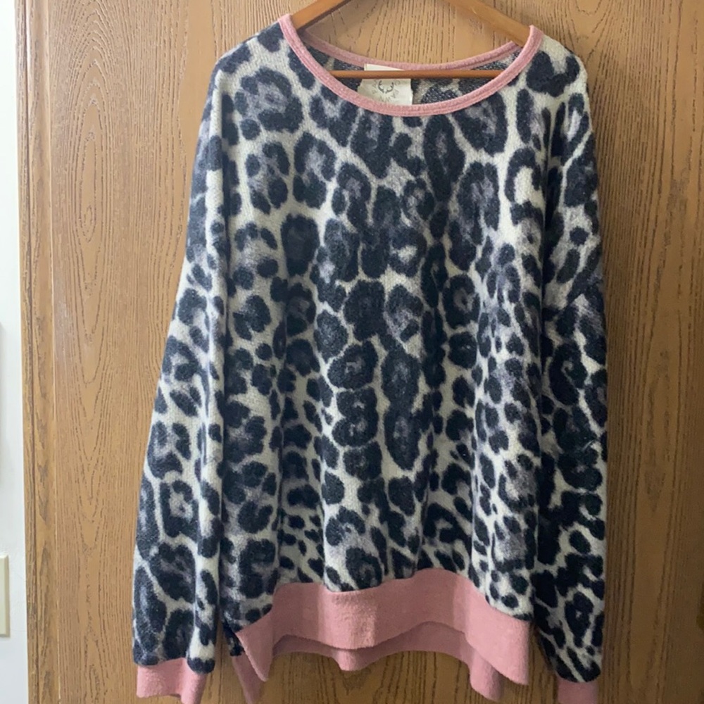 Fantastic Fawn Weekender